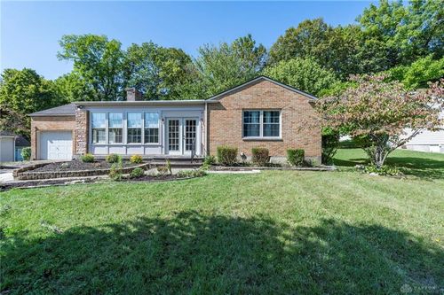1051 Forest Dr, Beavercreek, OH, 45434-7021 | Card Image