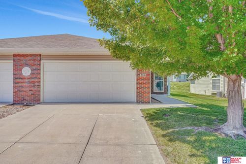 3941 N 19th St, Lincoln, NE, 68521-1689 | Card Image