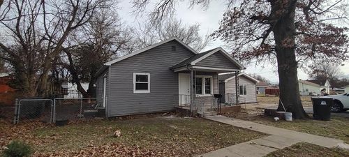 722 Wilson Ave, Aurora, MO, 65605-1176 | Card Image