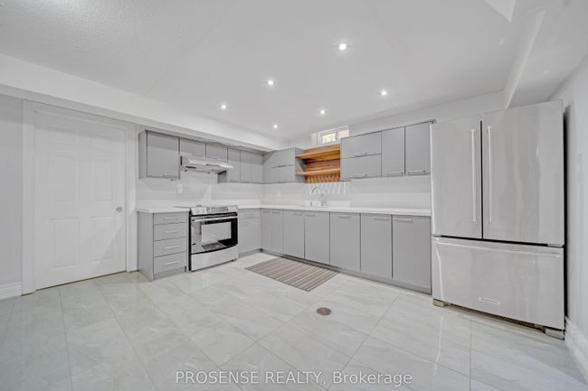 147 Whitwell Dr, House other with 6 bedrooms, 4 bathrooms and 4 parking in Brampton ON | Image 42