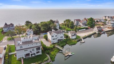 1810 Fairfield Beach Road, House other with 4 bedrooms, 2 bathrooms and null parking in Fairfield CT | Image 1