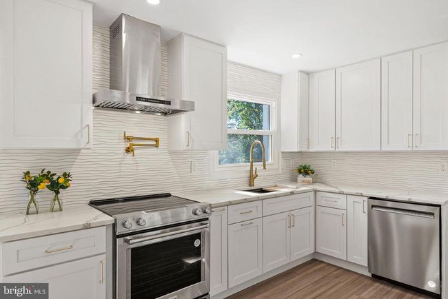 923 Riva Ridge Dr, House other with 4 bedrooms, 4 bathrooms and null parking in GREAT FALLS VA | Image 13