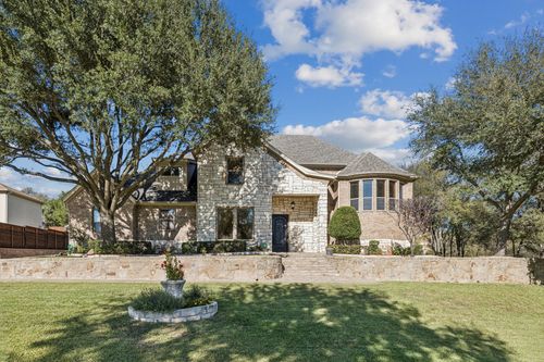 2221 Southern Oaks Dr, Cedar Hill, TX, 75104-6414 | Card Image