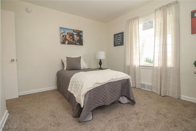 803 5 Th St, House other with 3 bedrooms, 2 bathrooms and null parking in Struthers OH | Image 15