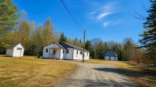 132 Station Rd, Etna, ME, 04434-3034 | Card Image