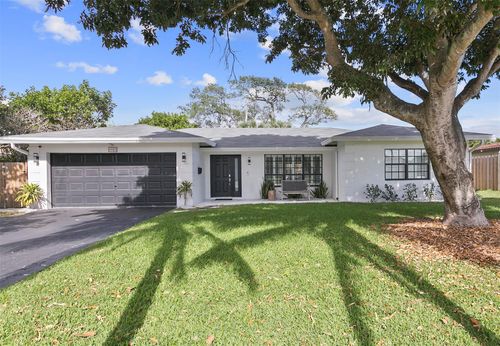 1951 Ne 29th St, Lighthouse Point, FL, 33064-7603 | Card Image