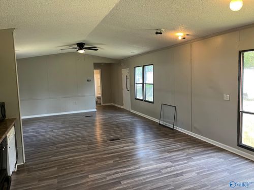 191 Water Tank Rd, Union Grove, AL, 35175-7513 | Card Image