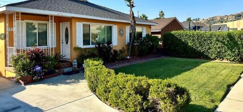 7517 N Ontario St, Burbank, CA, 91504 | Card Image