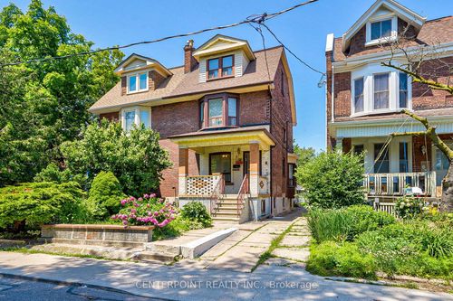 8 Hepbourne St, Toronto, ON, M6H1J8 | Card Image