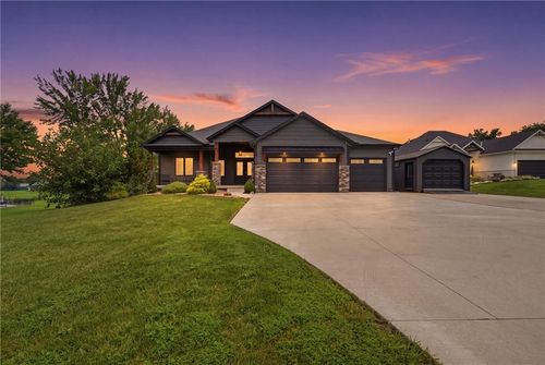 1504 Country Club Dr, Pleasant Hill, MO, 64080 | Card Image