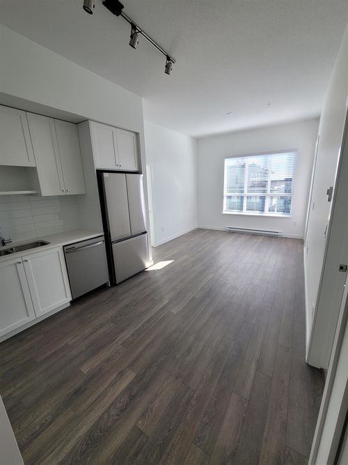 607-8509 158 St, Surrey, BC, V4N6Y6 | Card Image