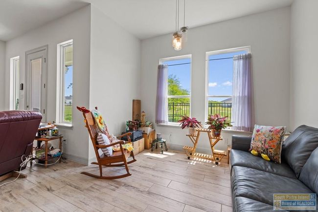 105 Bethpage Dr, House other with 2 bedrooms, 2 bathrooms and 2 parking in Laguna Vista TX | Image 12