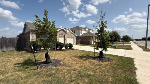 21601 Quick Fox Dr, Pflugerville, TX, 78660-6153 | Card Image