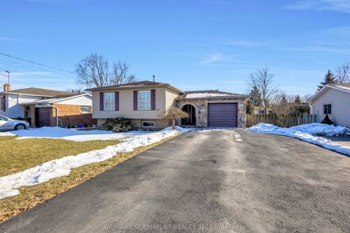 97 Kinross St, Caledonia, ON, N3W1J9 | Card Image