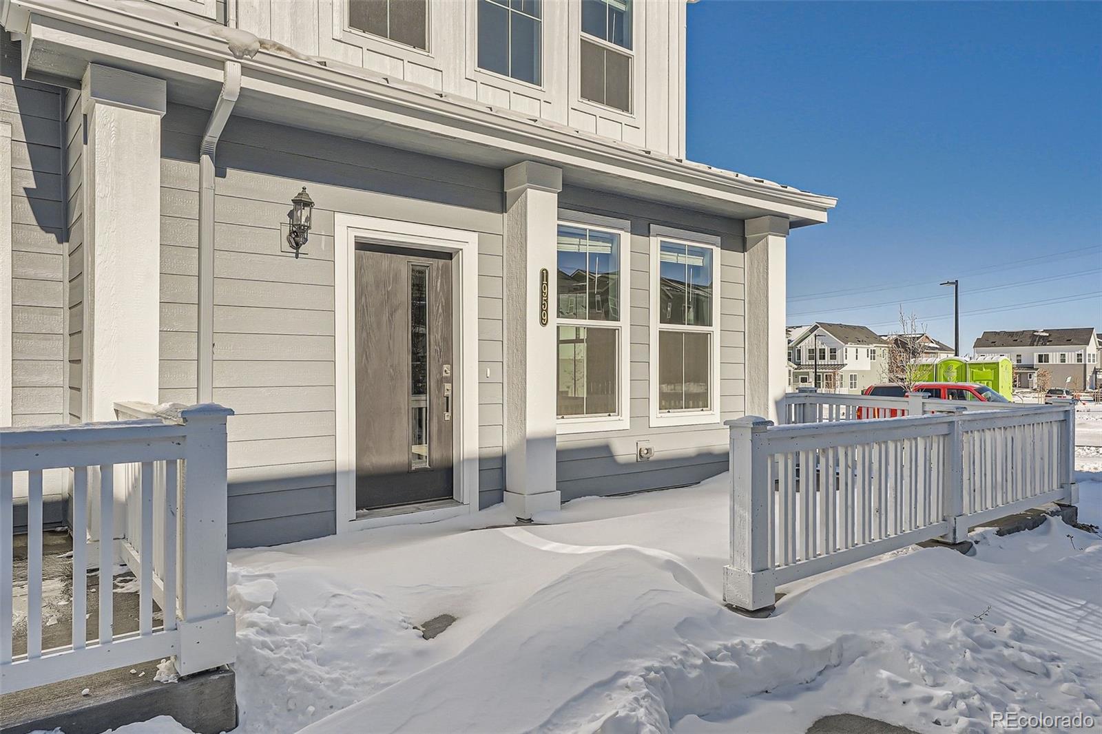 Residential Lease in Aurora 3
