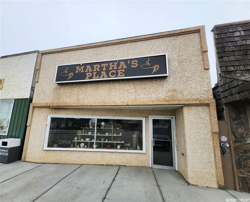 4712 Herald Street, Macklin, SK, S0L2C0 | Card Image