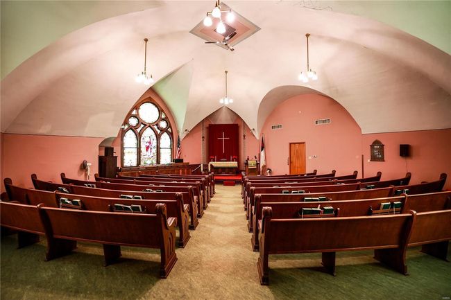 215 S Pine St, House other with 0 bedrooms, 1 bathrooms and null parking in Irving IL | Image 11