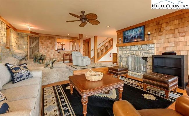 311 N Pinnacle Ridge Rd, House other with 3 bedrooms, 5 bathrooms and null parking in Beech Mountain NC | Image 41