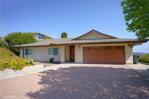 2615 Temple Hills Dr, Laguna Beach, CA, 92651-2630 | Card Image