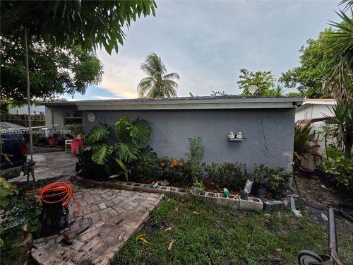 3433 Sw 12th Pl, Fort Lauderdale, FL, 33312-2748 | Card Image