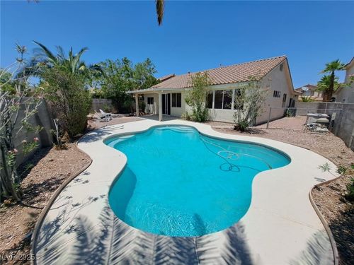 13 Desert Dawn Ln, Henderson, NV, 89074-2908 | Card Image