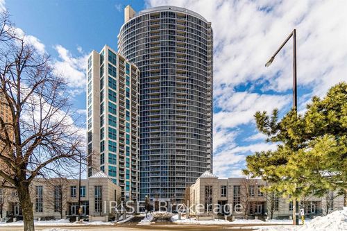 715-83 Borough Dr, Scarborough, ON, M1P5E4 | Card Image