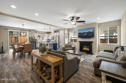 3031 Honey Arbor Way, Sparks, NV, 89436-9323 | Card Image