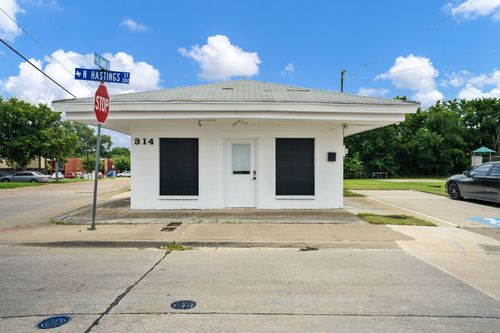 314 N Hastings St, Duncanville, TX, 75116-3619 | Card Image