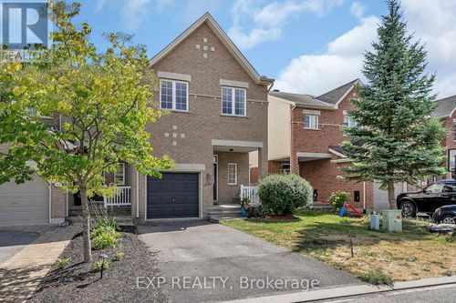 694 Bowercrest Cres, Gloucester, ON, K1V2M2 | Card Image