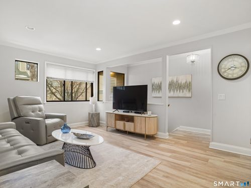 178-178 Sunrise Hill Rd, Norwalk, CT, 06851-2109 | Card Image