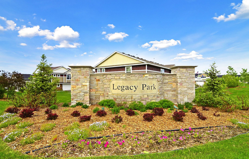 15591 60th Ave N, Plymouth, MN, 55446-4584 | Card Image
