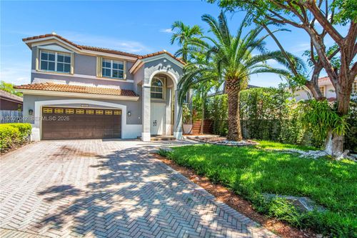 16001-16001 Sw 43rd Ter, Miami, FL, 33185-4930 | Card Image