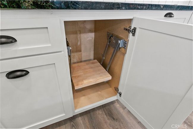 Mixer Lift with shelf | Image 11