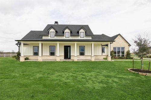 5766 Ward Bend Rd, Sealy, TX, 77474-9983 | Card Image