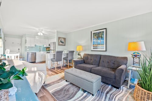 1i-277 W First St, Ocean Isle Beach, NC, 28469-7511 | Card Image