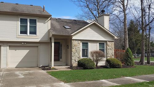 6212 Sawmill Woods Dr, Fort Wayne, IN, 46835-8712 | Card Image