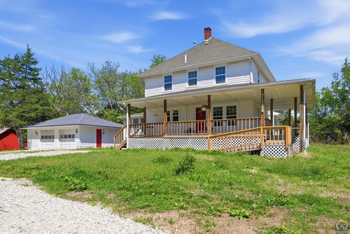 9779 S Rd, Hoyt, KS, 66440-9177 | Card Image
