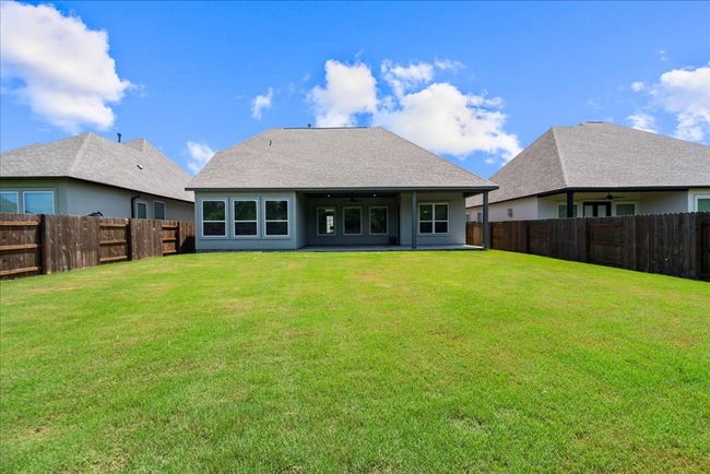 17208 Howdy Way, House other with 4 bedrooms, 3 bathrooms and 4 parking in Manor TX | Image 39