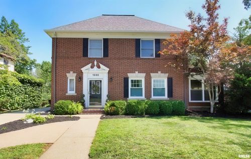 1330 29th St, Moline, IL, 61265-3313 | Card Image