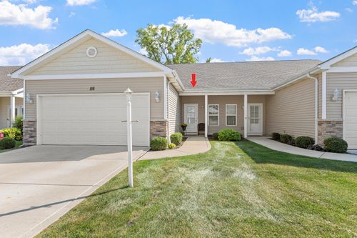 115 Summertree Dr, Porter, IN, 46304-9591 | Card Image