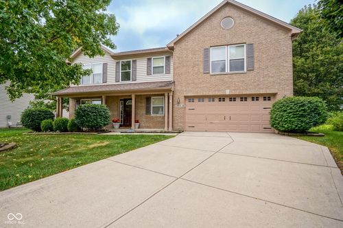 8872 N Coldwater Cir, Mccordsville, IN, 46055-9302 | Card Image