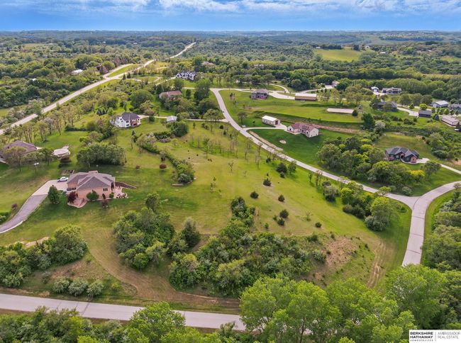 7881 Wisteria Way, House other with 5 bedrooms, 3 bathrooms and 3 parking in Fort Calhoun NE | Image 89
