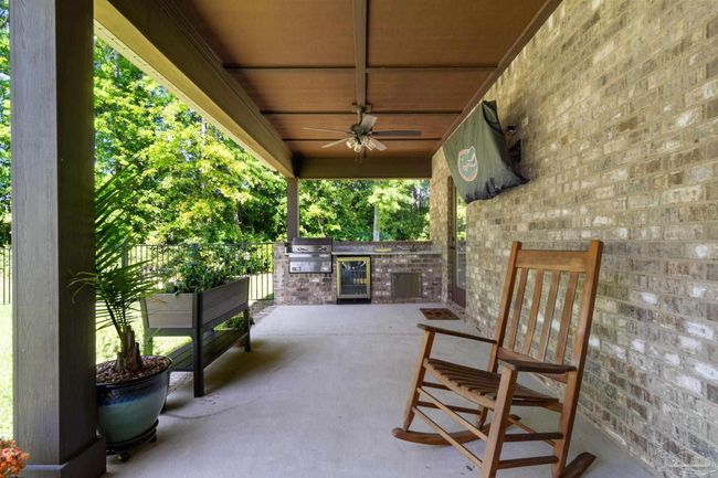 9241 Sage Forest Ln, House other with 3 bedrooms, 3 bathrooms and 2 parking in Pace FL | Image 35