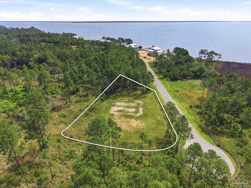 1045 Oyster Bay Dr, Milton, FL, 32583 | Card Image