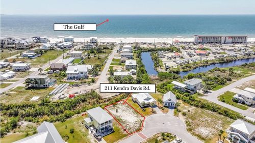 211 Kendra Davis Blvd, Mexico Beach, FL, 32456-7198 | Card Image