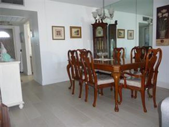 DINING AREA | Image 13