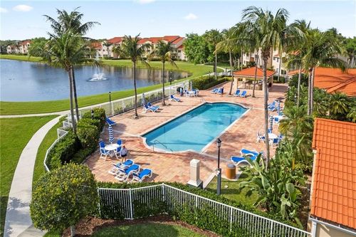 208-1640 N 42nd Cir, Vero Beach, FL, 32967-8121 | Card Image