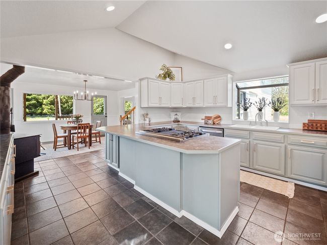 26803 Se 416 Th St, House other with 6 bedrooms, 3 bathrooms and 3 parking in Enumclaw WA | Image 7