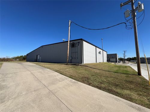 130 E 9th Street, Ada, OK, 74820 | Card Image