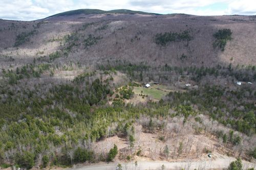 1009 Apres Way, Carrabassett Valley, ME, 04947-5935 | Card Image